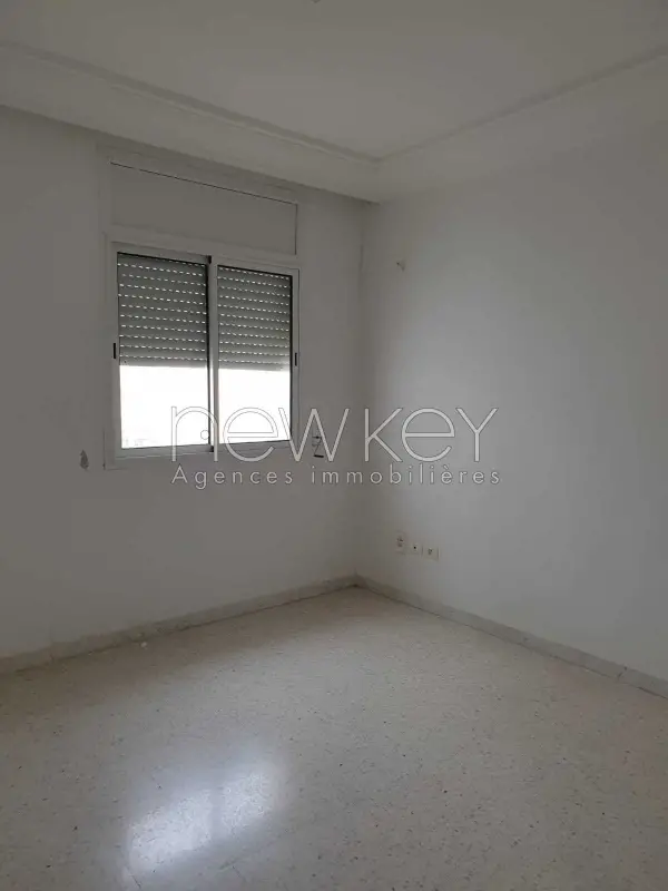 Duplex s+4 à la Marsa - 6