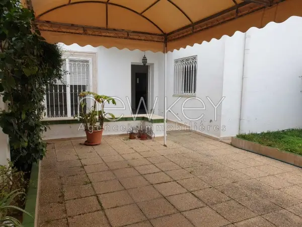 Duplex s+4 à la Marsa - 7