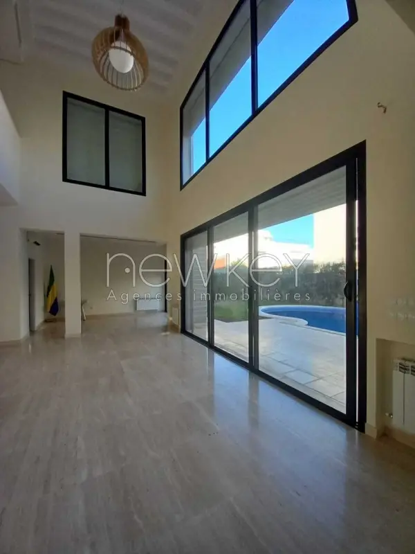 Magnifique villa S+4 à Gammarth - 16