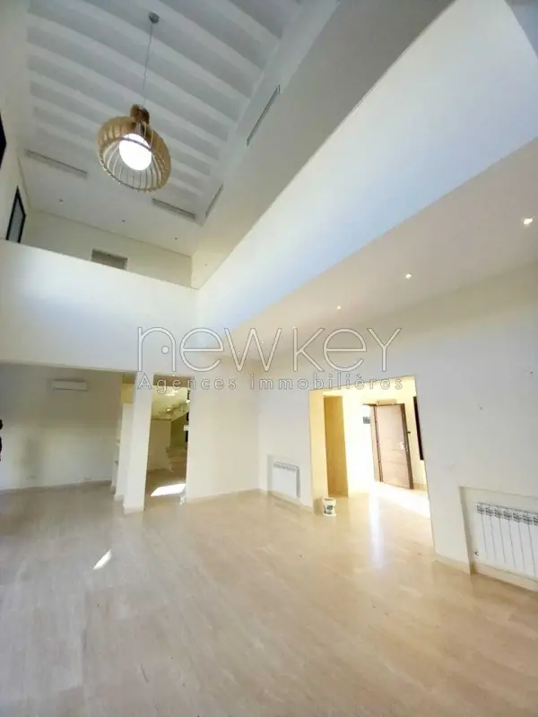 Magnifique villa S+4 à Gammarth - 14
