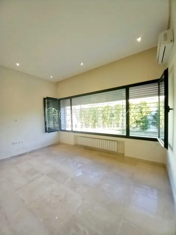 Magnifique villa S+4 à Gammarth - 12