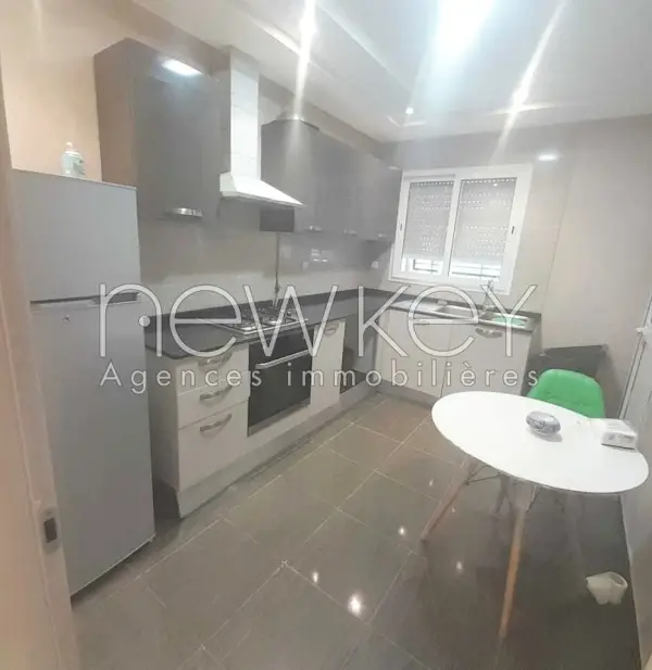 Appartement S1 richement meublé à La Soukra - 1