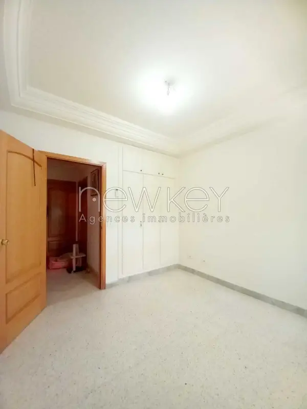 Appartement s+3 avec jardin à Gammarth - 2