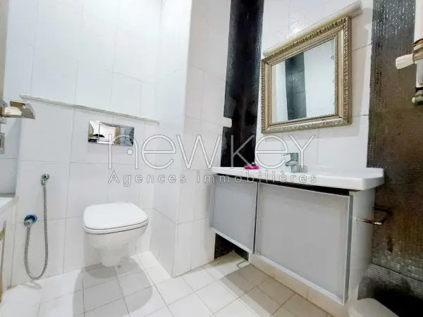 Appartement s+2 à la Marsa - 1