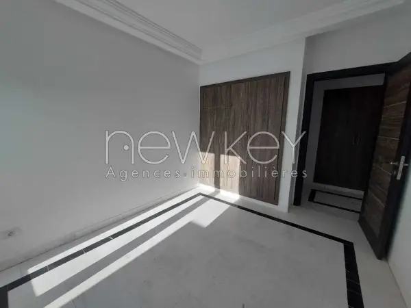 Appartement s+3 à la Marsa - 13