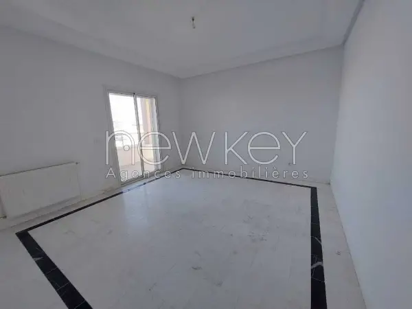 Appartement s+3 à la Marsa - 1