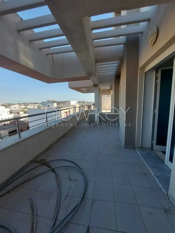 Appartement s+3 à la Marsa - 14
