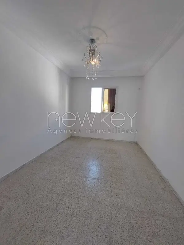 Etage de villa s+4 à la Marsa - 6