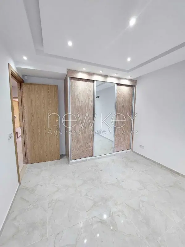 Neuf Etage de villa s+2 à La Marsa - 3