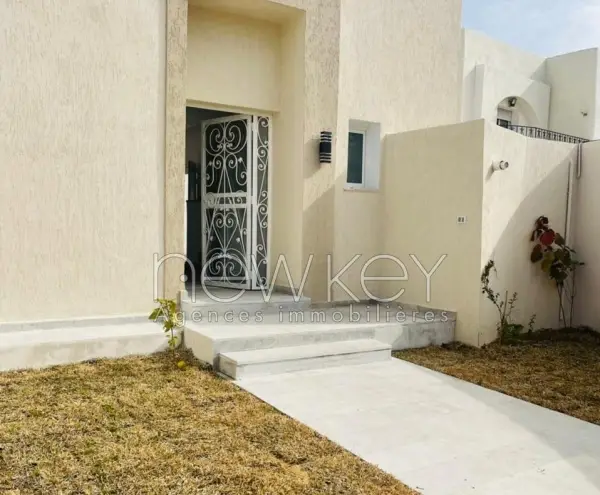 Duplex S3 avec jardin à La Soukra - 1