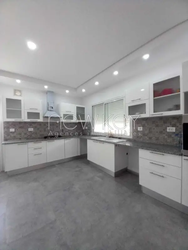 villa s+3 à La Marsa - 1