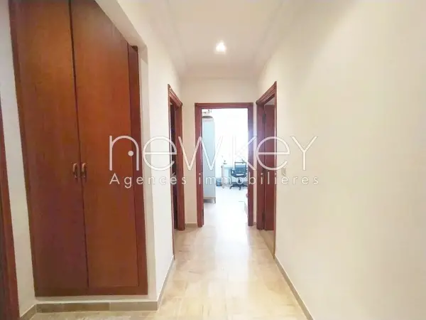 Bel Appartement S3 à vendre à La Soukra - 3