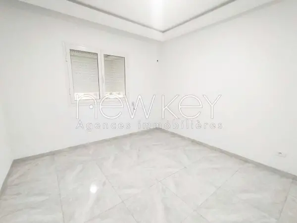 Appartement S2 à louer à L'Aouina - 2