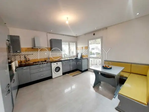 Appartement s2 meublé à Marsa plage - 2
