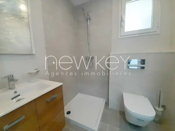 Appartement S2 Neuf à louer à Ain Zaghouan Nord - 4