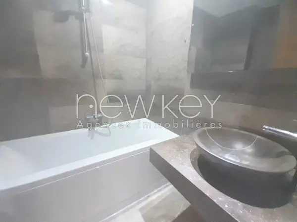 Bel Appartement S2 à louer à La Soukra - 5