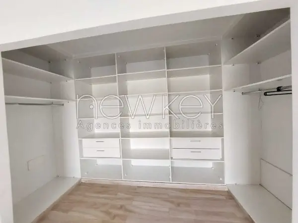Appartement s3 à La Marsa - 4