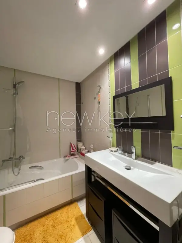 Appartement s+2 à Gammarth - 9