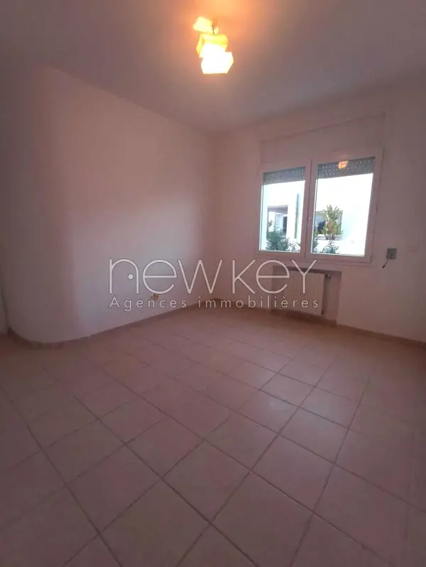Appartement s+2 à la Marsa - 2
