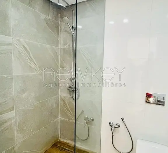 Appartement S2 haut standing à vendre à La Soukra - 3