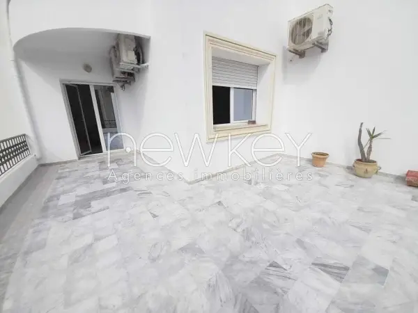 Appartement S3 à vendre à Ain Zaghouan Nord - 1