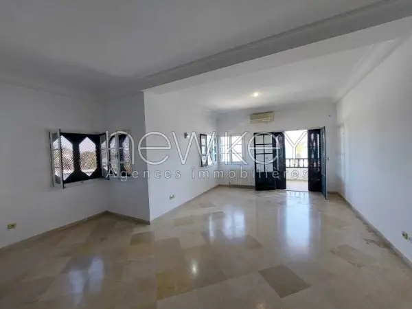 Appartement s3 vue mer à la Marsa - 1