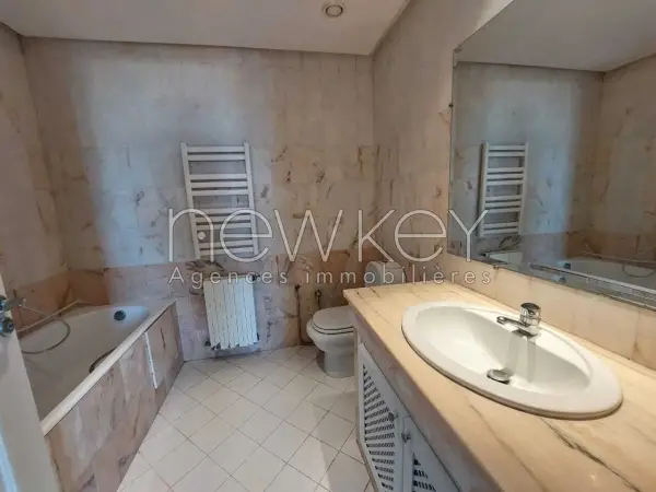 Appartement s3 vue mer à la Marsa - 4