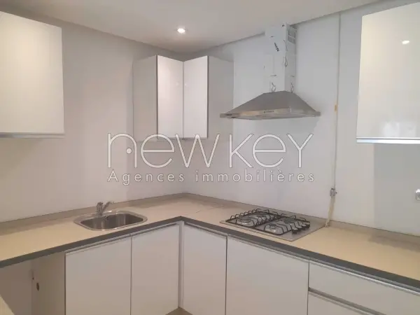 Bel Appartement S1 à vendre à La Soukra - 1