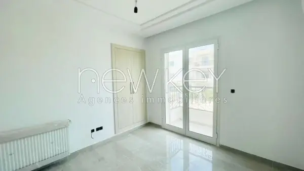 Bel Appartement S2 Neuf à La Soukra - 3