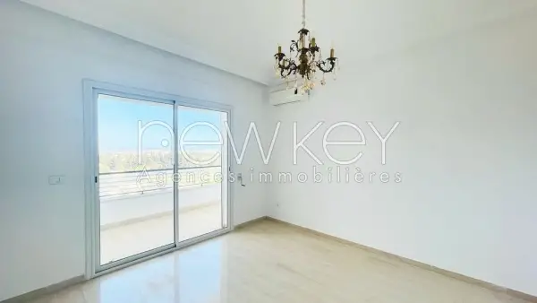 Appartement S4 à vendre à La Soukra - 2