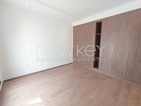 Appartement S2 à louer aux berges du lac 2 - 3