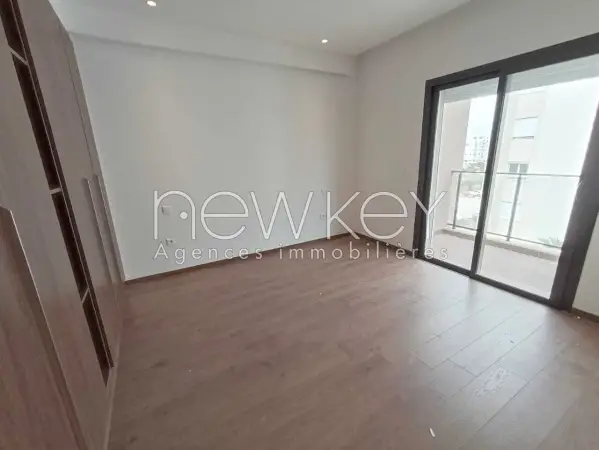 Appartement S2 à louer aux berges du lac 2 - 4