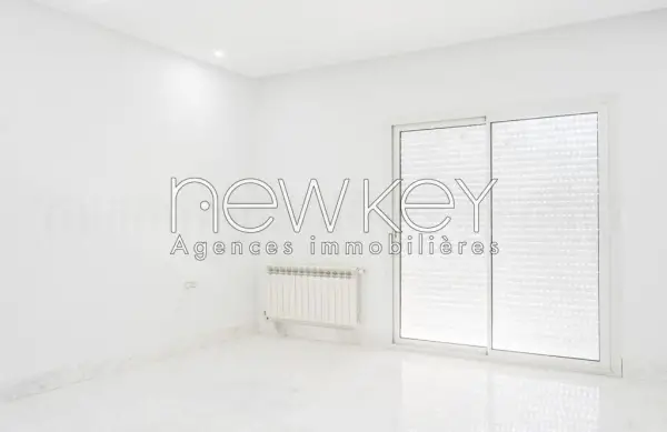 Appartement S3 Jamais habité près de Carrefour à La Soukra - 2