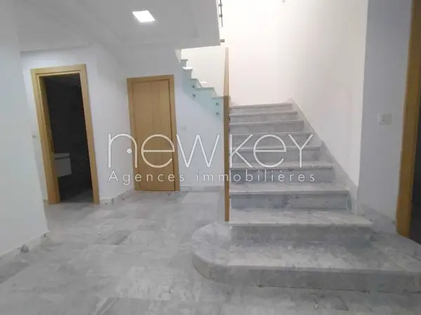 Duplex Neuf à vendre à La Soukra - 3
