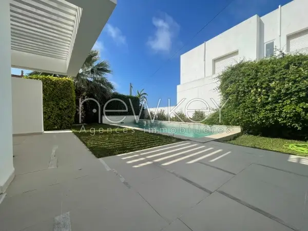 villa s+4 à Gammarth avec piscine - 2