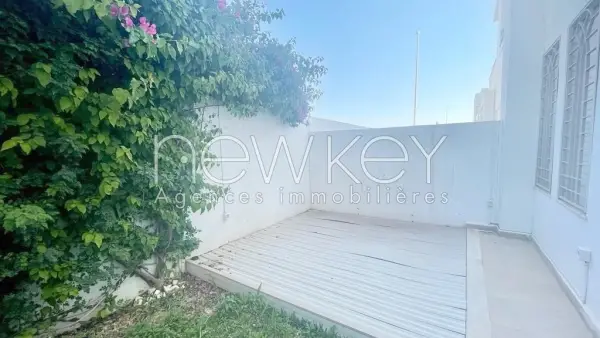 Villa jumelée avec jardin à louer à La Soukra - 9