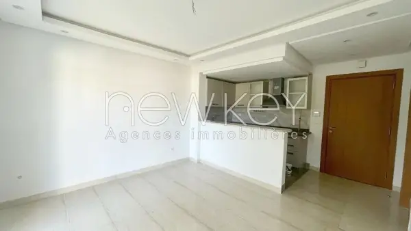Appartement S1 avec jardin à louer à La Soukra - 1