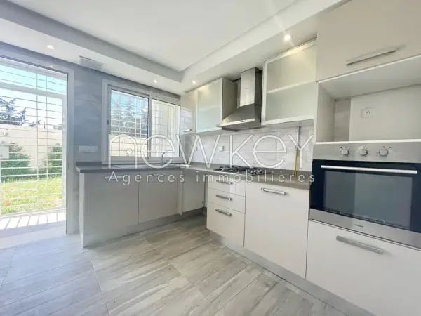 Un Appartement S+2 avec jardin à La Soukra - 2