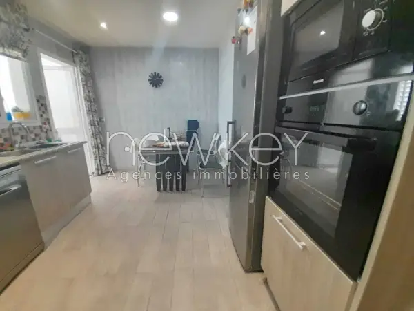 Superbe Appartement S3 à vendre à La Soukra - 1