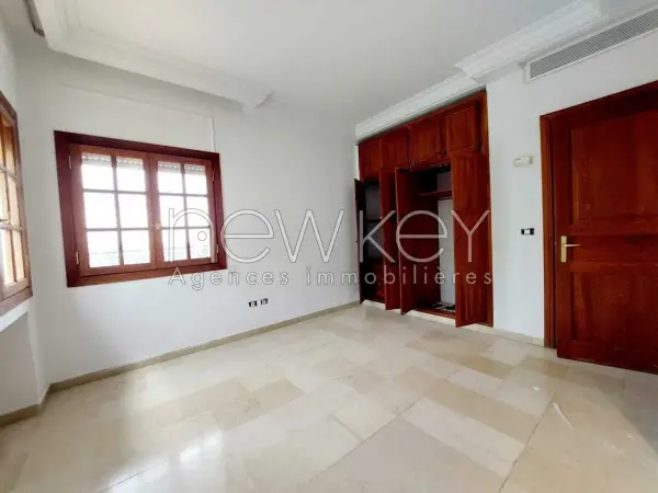 villa s+4 à Gammarth - 15