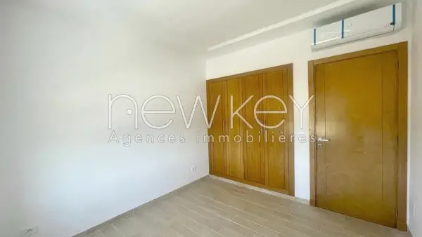 Appartement S+2 à louer à La Soukra - 2
