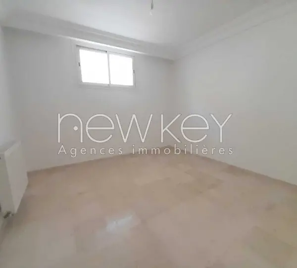 Duplex S+4 avec jardin à louer à Ain Zaghouan Nord - 2