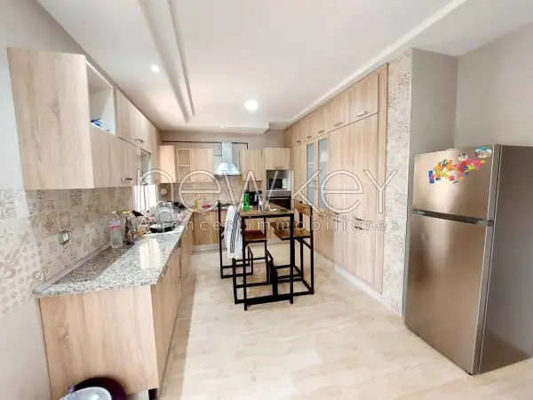Etage de villa s3 Meublé La Marsa - 2