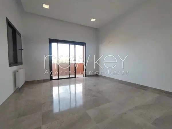 Penthouse S+4 à vendre à La Soukra - 5