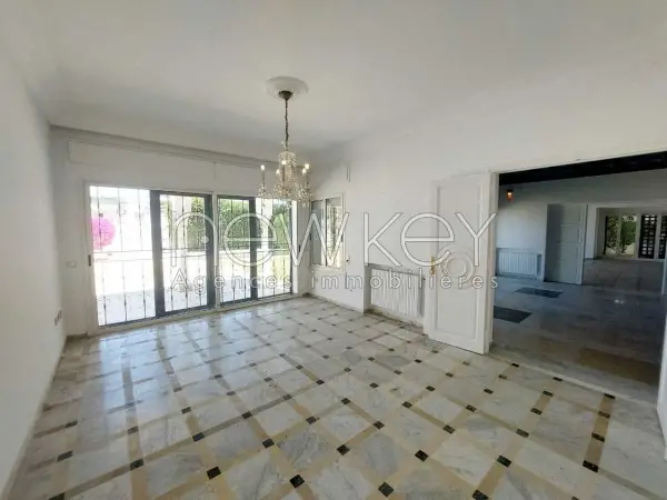villa s+5 à Gammarth - 11