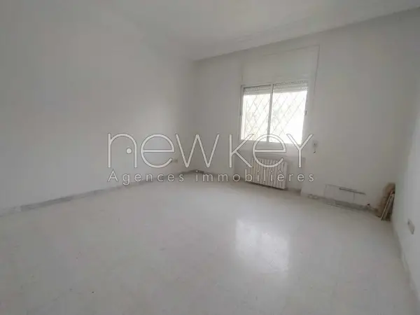 Superbe Villa S+3 avec jardin à La Soukra - 6