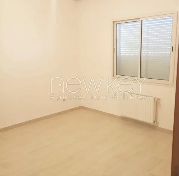 Appartement S+3 à vendre à La Soukra - 2