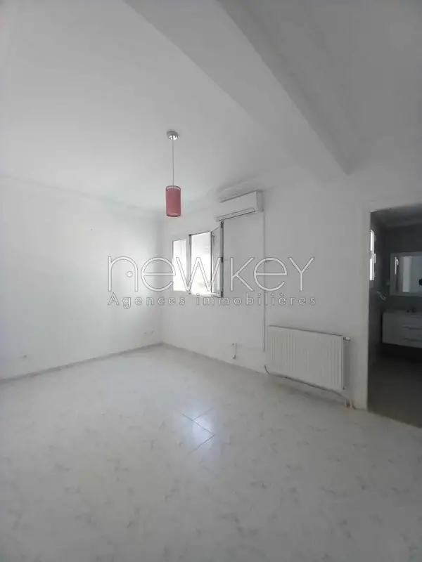 Appartement s+3 à Gammarth - 4