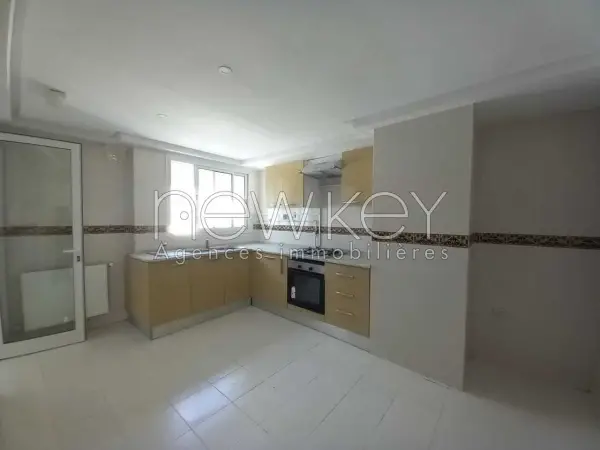 Appartement s+3 à Gammarth - 9