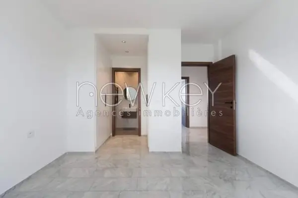 Appartement S+3 Neuf à vendre à La Soukra - 5